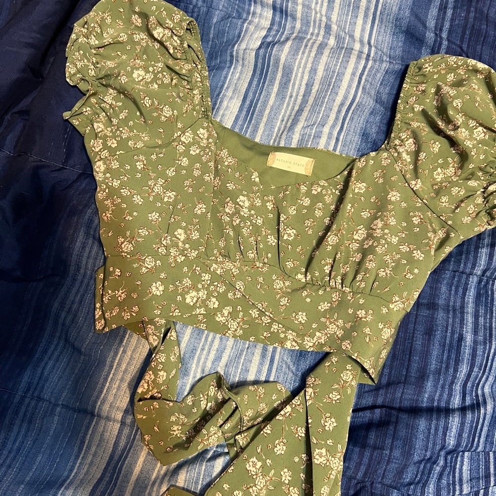 Back tie blouse